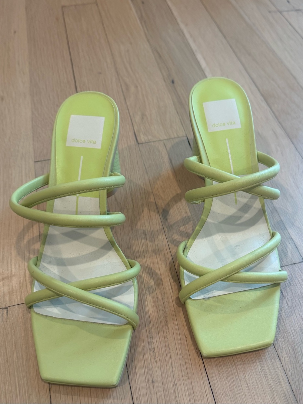 Dolce Vita Lime Green Patsi Strappy Square-Toe Slide Sandals